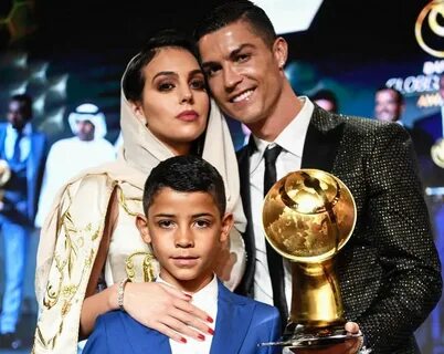 Ronaldo wife