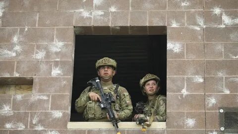 Угрожает русским