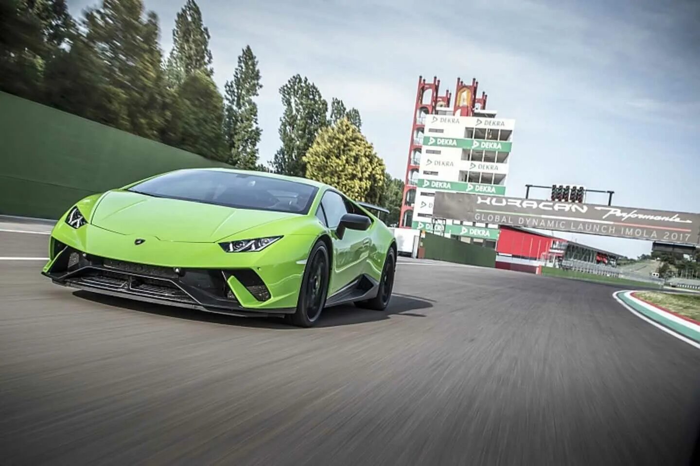 Мод ламборгини хуракан. Ламборджини Huracan Performante. Ламборджини Хуракан Гордея. Lamborghini Huracan Technica 2023. Ламборгини Хуракан техника.