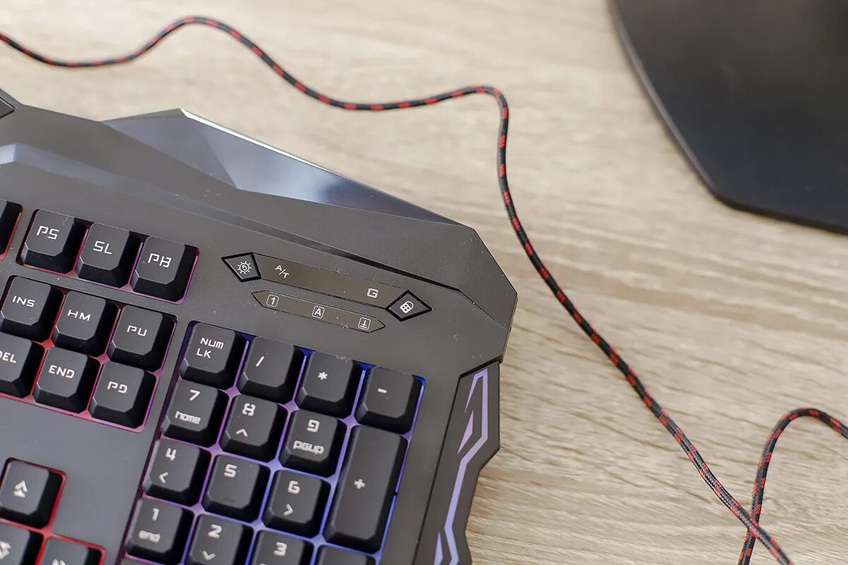 A4tech bloody 860. Клавиатура b860 bloody управление подсветкой. Клавиатура a4tech bloody b880r. Клавиатура bloody b210. Игровая клавиатура a4tech bloody b314.