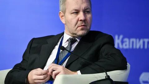 Владиславом иноземцевым