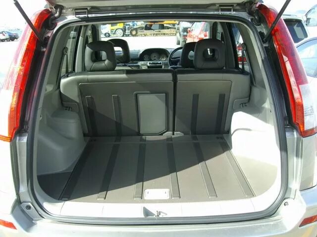 Объем багажника х трейл т31. Nissan x-trail t31 багажник. Nissan x-trail t30 багажник. Объем багажника х трейл т31. Объем багажника х трейл т31.