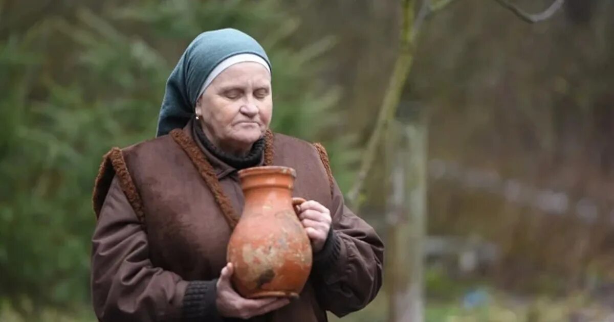 Слепая дата выхода. Слепая пррвыдеця баб люба. слiпа.