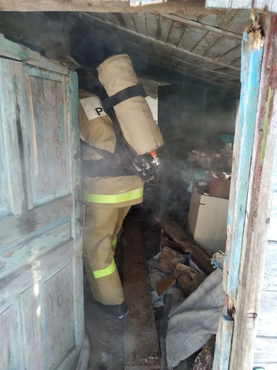 02. Фото аварий автомобилей. Пожары в калужской области. Завод зингер в подольске. Мчс пожар.
