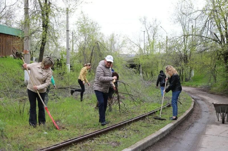 Водоснабжение луганска. Саратов елшанка малая елшанская 9. Гуп земле. Кадастровая стоимость 1 га земли. Директор ростовавтодор азов.