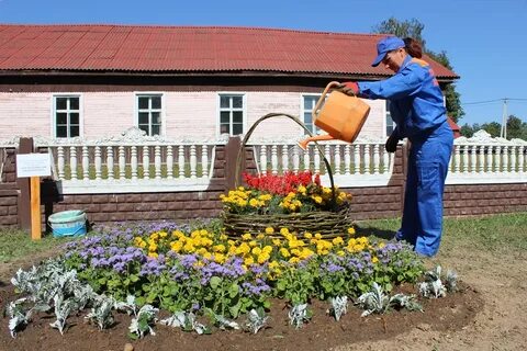 Рабочий зеленого хозяйства