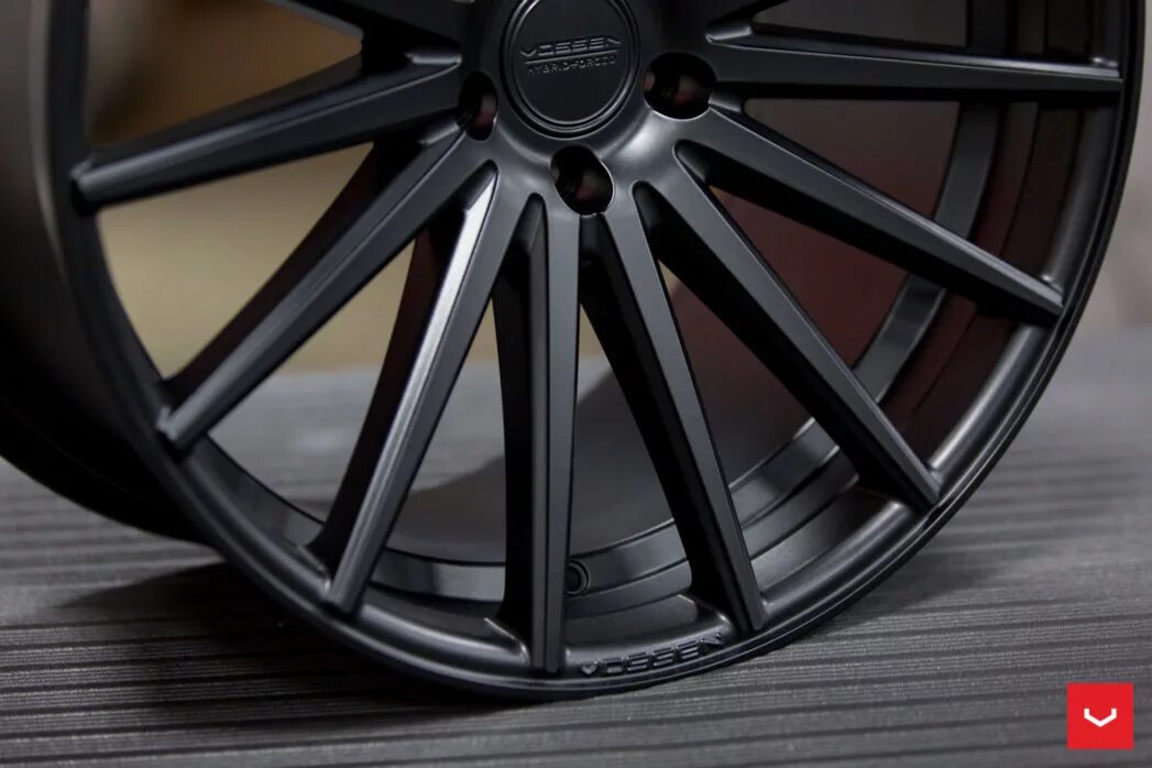 Диск мода. Vossen vfs2. Vossen vfs2 графит. Диски Vossen vfs2 r18. Комплект дисков Vossen vfs2.