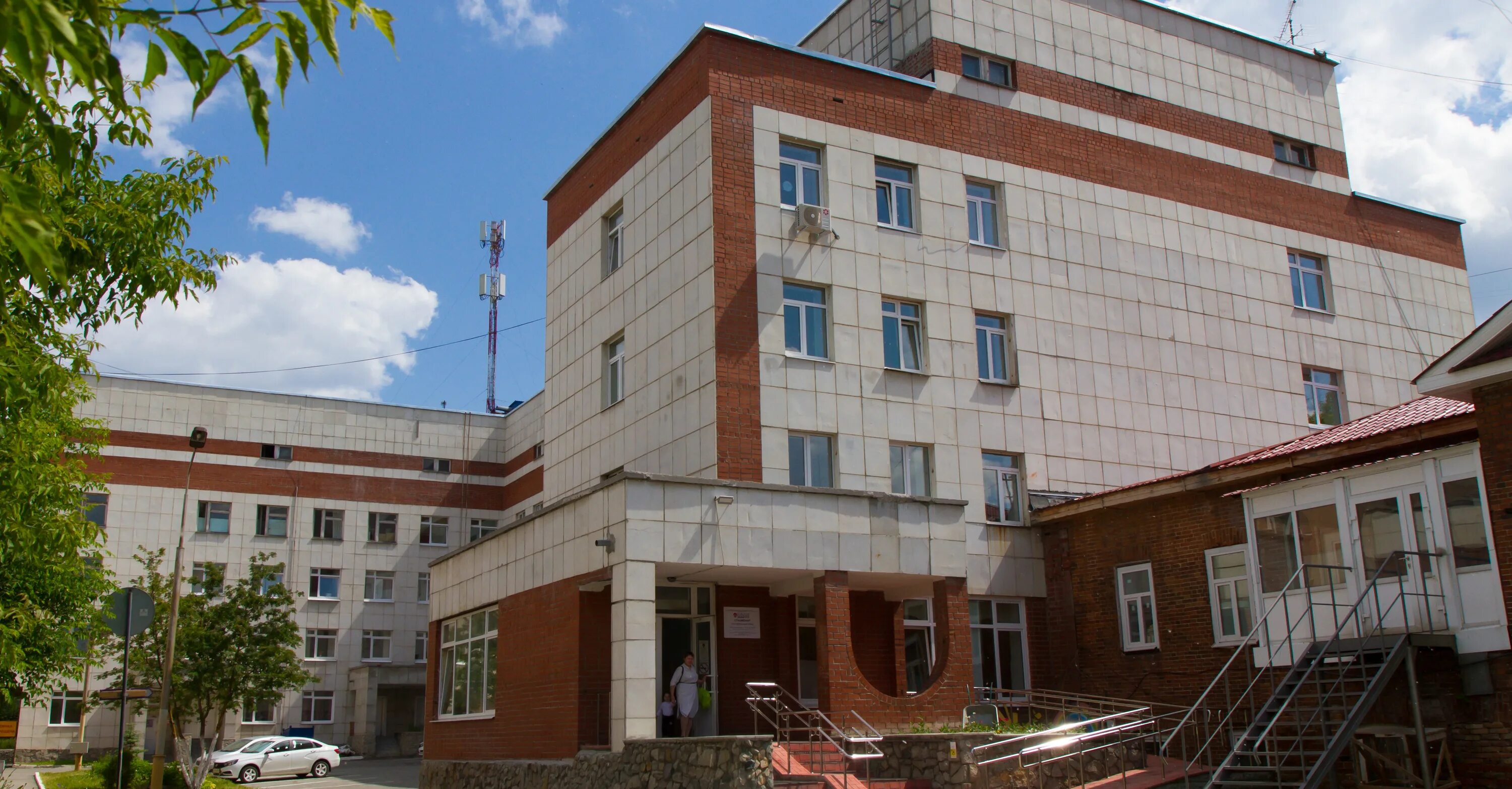 Ковидный госпиталь начал продавать места для больных коронавирусом Общество Селд