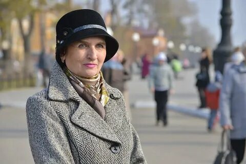 Видео простых женщин