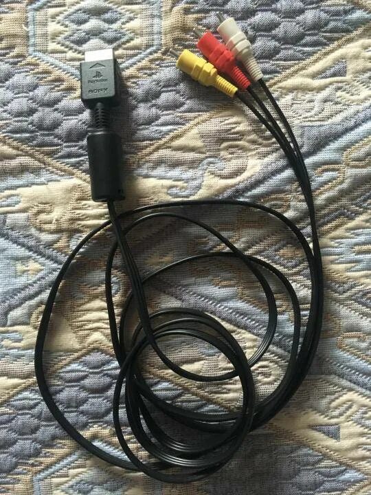 Hdmi разъем ps2. Как подключить ps3 к телевизору через приставку. Кабель сони плейстейшен 2 к телевизору. Кабель для сони плейстейшен 3 к телевизору. Провод от сони плейстейшен 4 к телевизору.