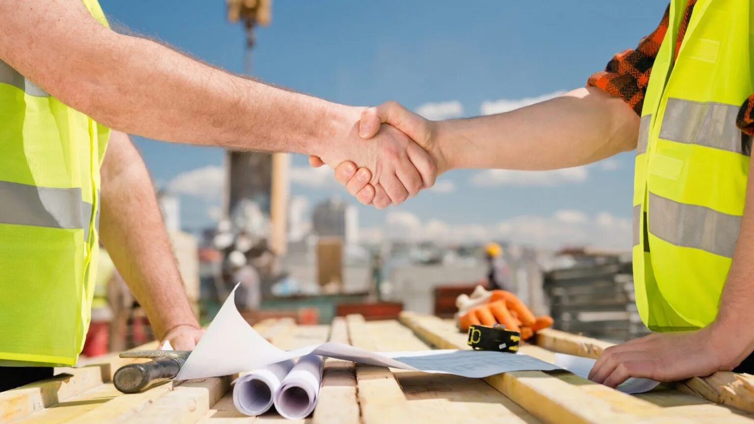 С подрядчиками и т д. С подрядчиками и т д. С подрядчиками и т д. Подрядчик и субподрядчик. Строительный подряд подрядчик.