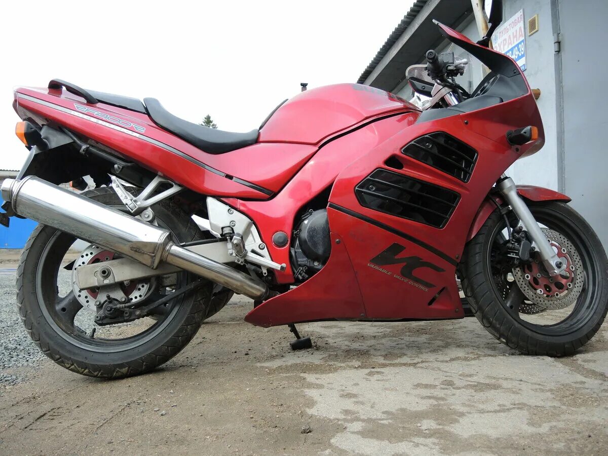 Suzuki gsx 400 1986. Suzuki 400 кубов. Сузуки 400 кубов. Suzuki sv 400. Сузуки 400 кубов.