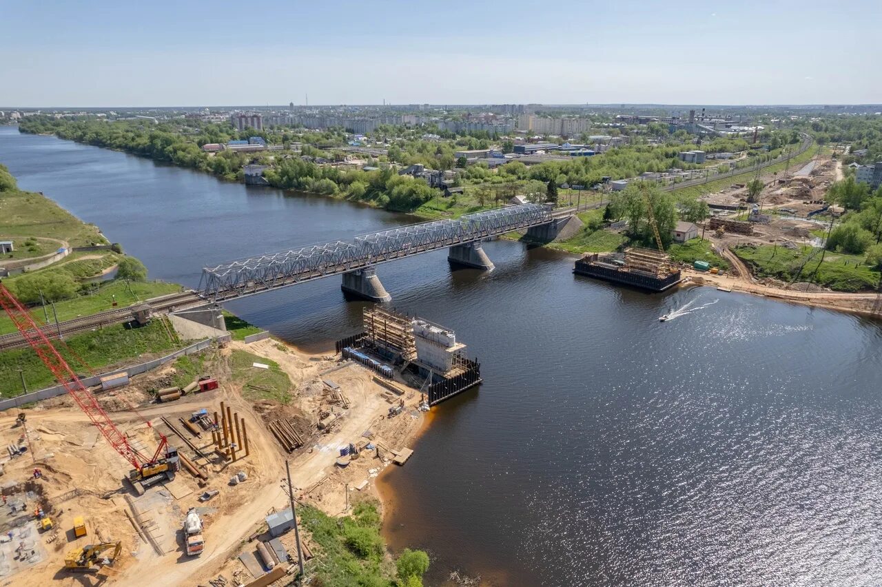 Новая школа в южном тверь 2023. Твери строят. Западный мост тверь 2022. Западный мост тверь 2021. Стены стройка в россии.