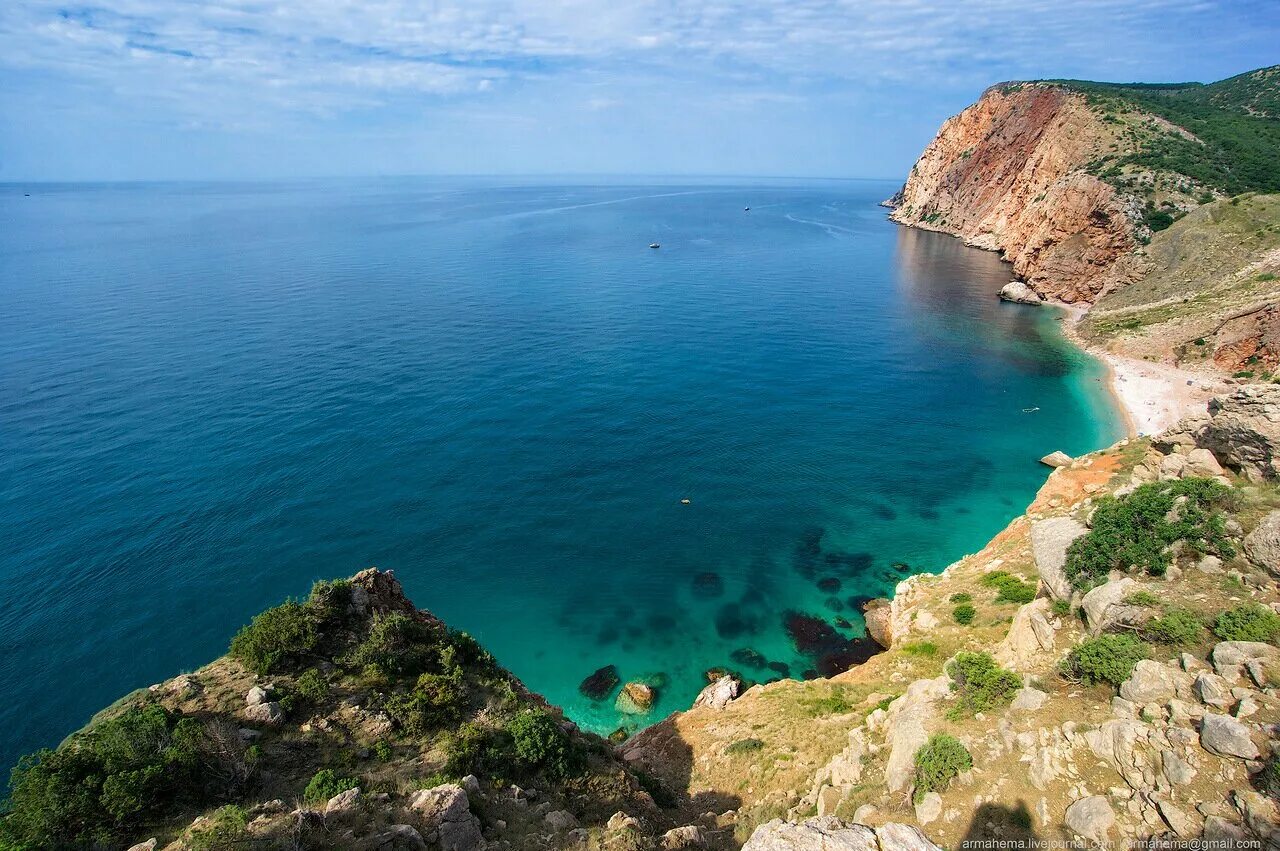 Судак мыс Фиолент. Лазурная бухта Крым. Пляж Баунти в Крыму Балаклава. Лазурная бухта Балаклава Крым. Красивое море крым