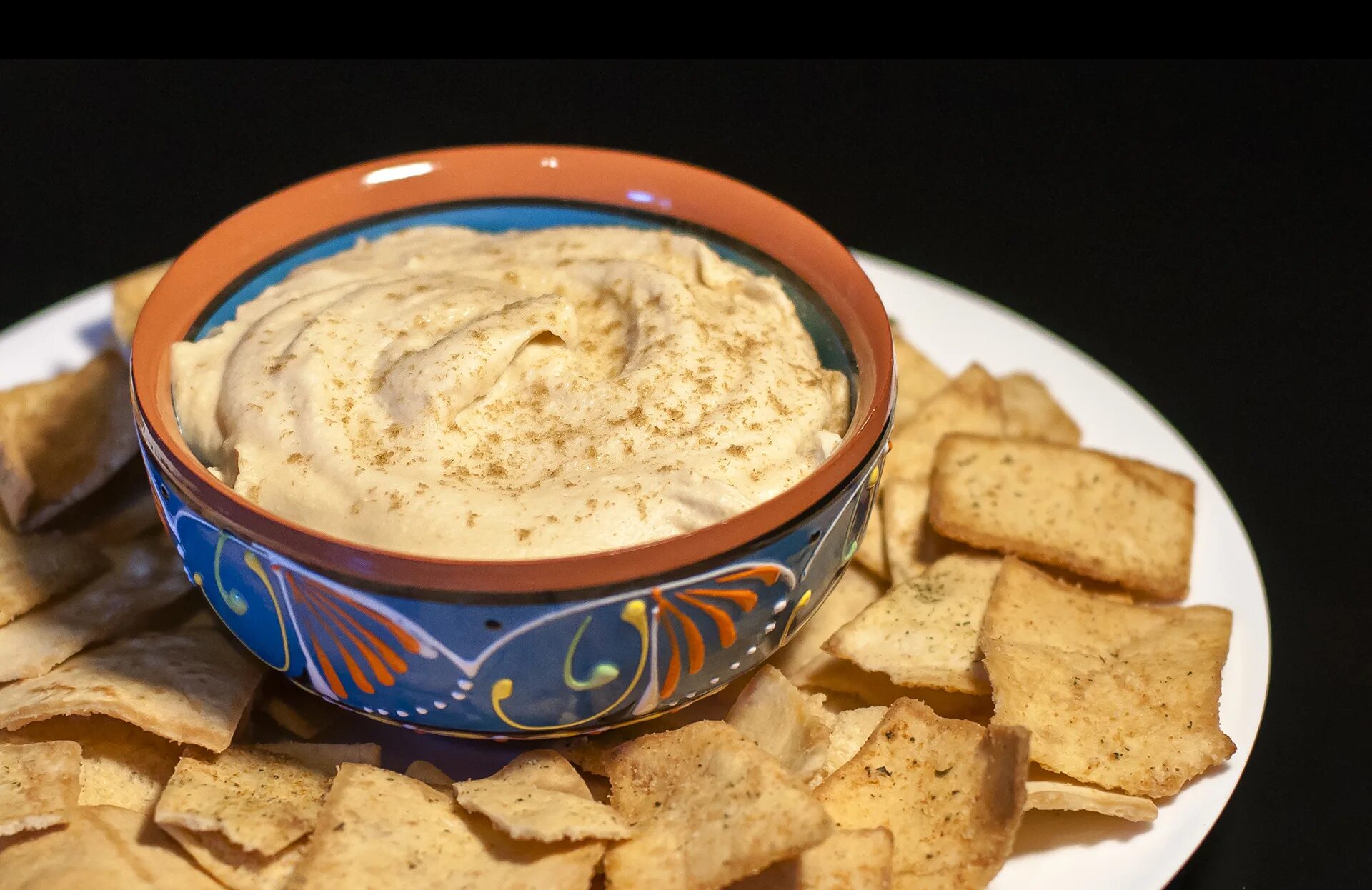 Рецепт самого вкусного хумуса. Хумус. Арабская паста из нута. Хумус картинки. Хумус с грецкими орехами.