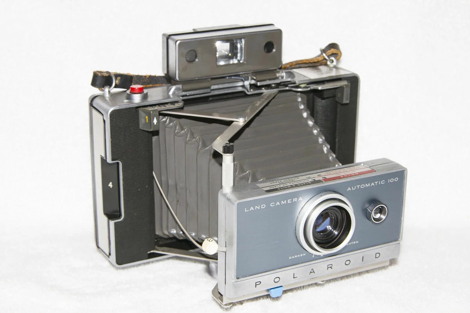 Фотоаппарат 1960. Viewfinder for jvc gc-px100. Panasonic lx100. Panasonic ag-dvx200. Видеокамера jvc gc-px100.