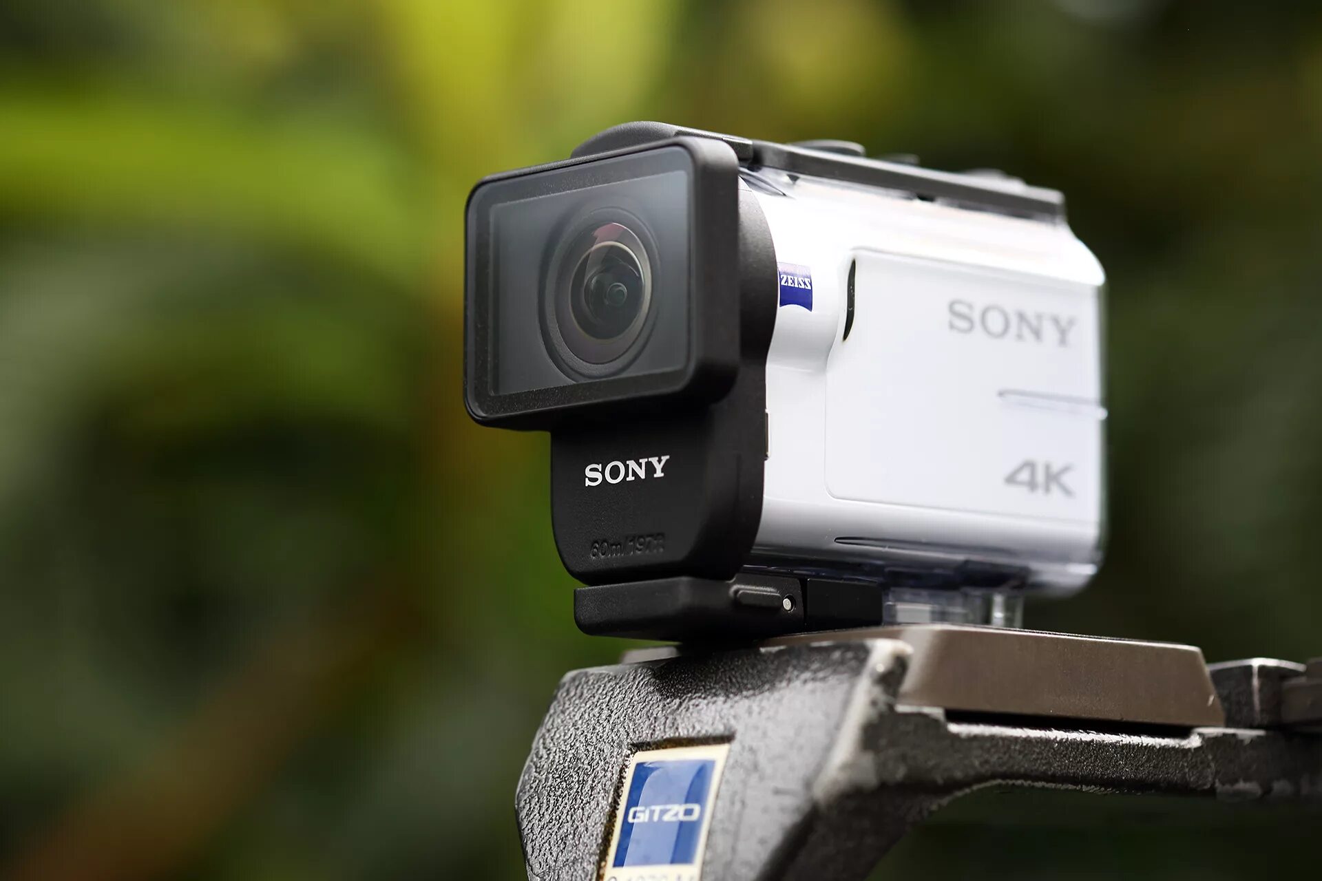 Камера 4 на 6 метров. Sony камера экшн камера FDR X 3000. Для видеокамеры Sony FDR x3000. Sony HDR 3000x.