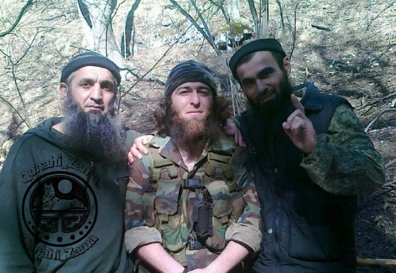 Муслим вахаевич гакаев. Муслим гакаев боевик. Зелимхан абдулмуслимович яндарбиев. Муслим гакаев боевик. Амир муслим гакаев.