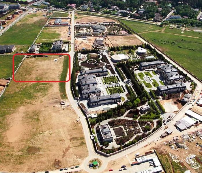 ильинское поле коттеджный поселок. ильинское поле коттеджный поселок. деревня жуковка московская область.