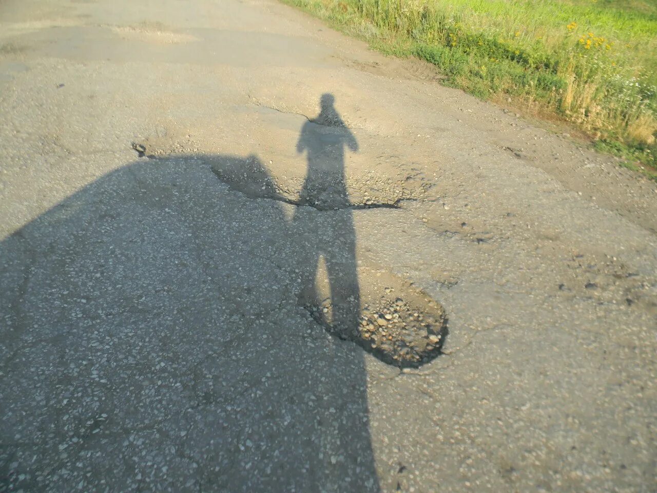 Зарезал на дороге