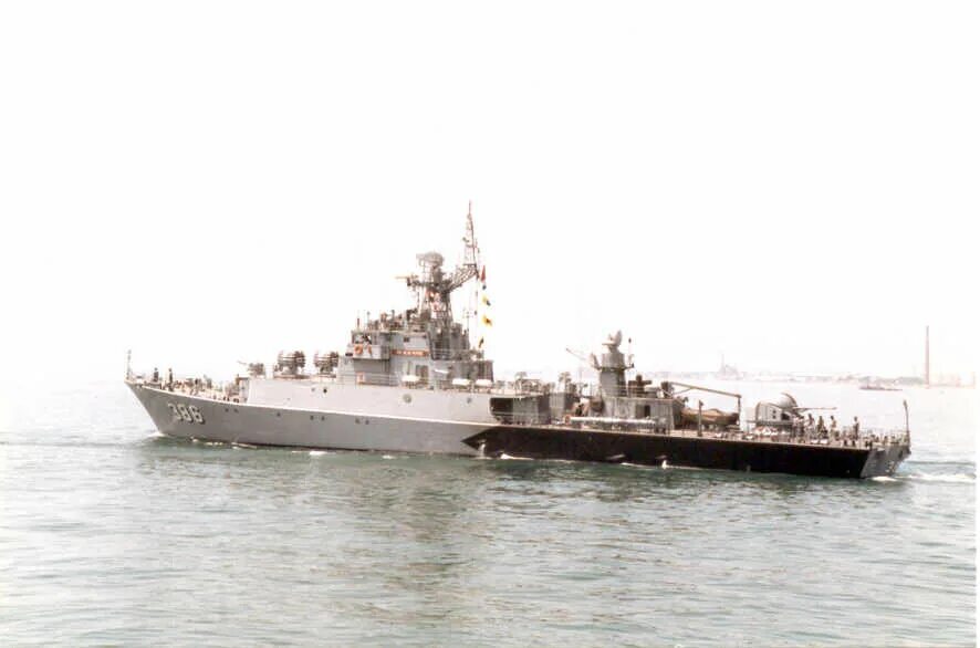 Мпк типа. Малые противолодочные корабли проекта 1331-м. parchim-class corvette. мпк типа &quot;parchim&quot;. мпк калмыкия корабль.