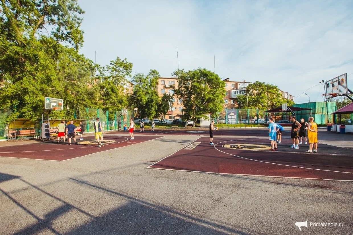 Цуб владивосток. Школа 52 владивосток. Школа 52 владивосток учителя. Мбоу сош 52 владивосток улица овчинникова. Школа 38 столетие владивосток.