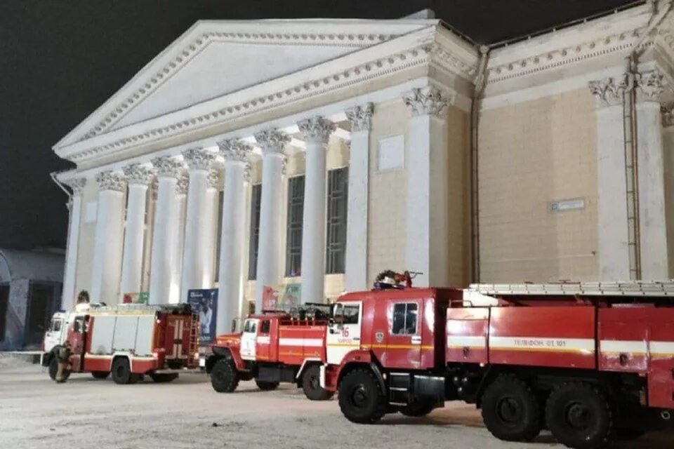 В Кировском драмтеатре состоялся сбор труппы! Кировский драмтеатр Дзен