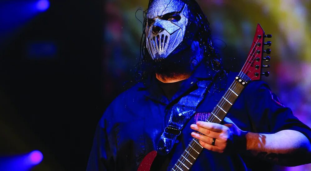 Мик томпсон. Slipknot гитарист. slipknot гитарист мик томсон. мик томпсон 2001.