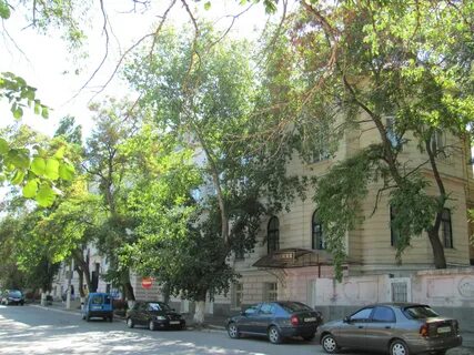 Феодосийская 4