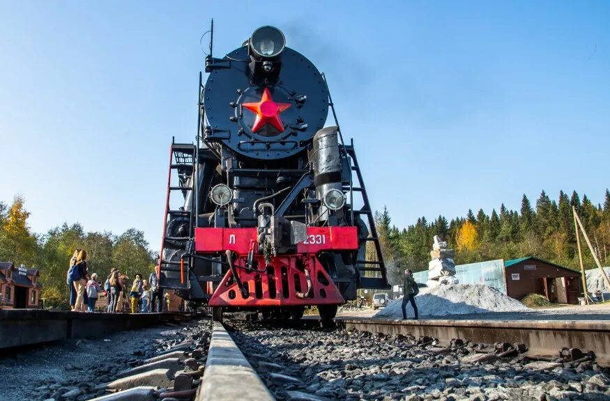 Ретро поезд сортавала рускеала расписание. Паровоз Сортавала Рускеала. Ретропоезд Рускеала. Ретропоезд Рускеала Сортавала. Ретро поезд Сортавала Рускеала.