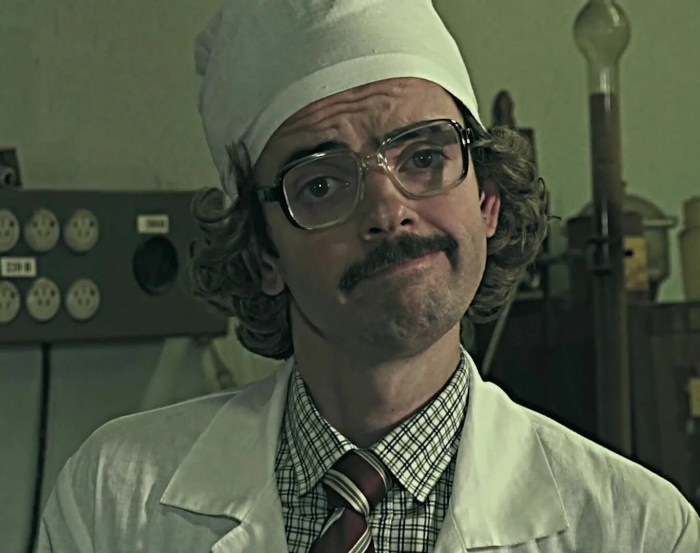 Антон лапенко профессор. Внутри лапенко инженер. Антон лапенко профессор. Лапенко персонажи инженер. Антон лапенко инженер.