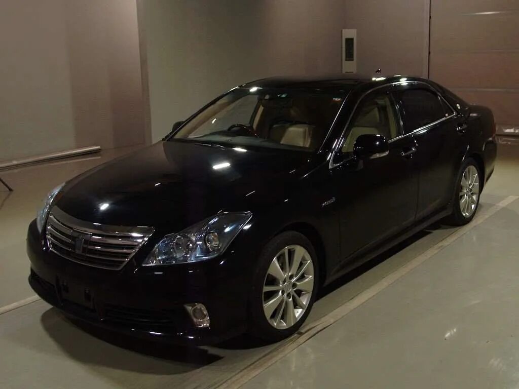 Toyota Crown Hybrid 2012. Toyota Crown 2010 Hybrid. Toyota Crown Hybrid 3.5. Crown 2008 3.5 гибрид.