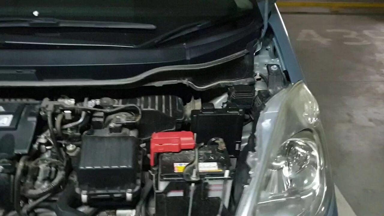 Хонда фит как заменить. Honda Fit Hybrid 2011 Battery. Хонда фит шаттл гибрид 2011 АКБ. Хонда фит шаттл 1,3 гибрид аккумулятор. Аккумулятор Honda Fit Shuttle HYB.