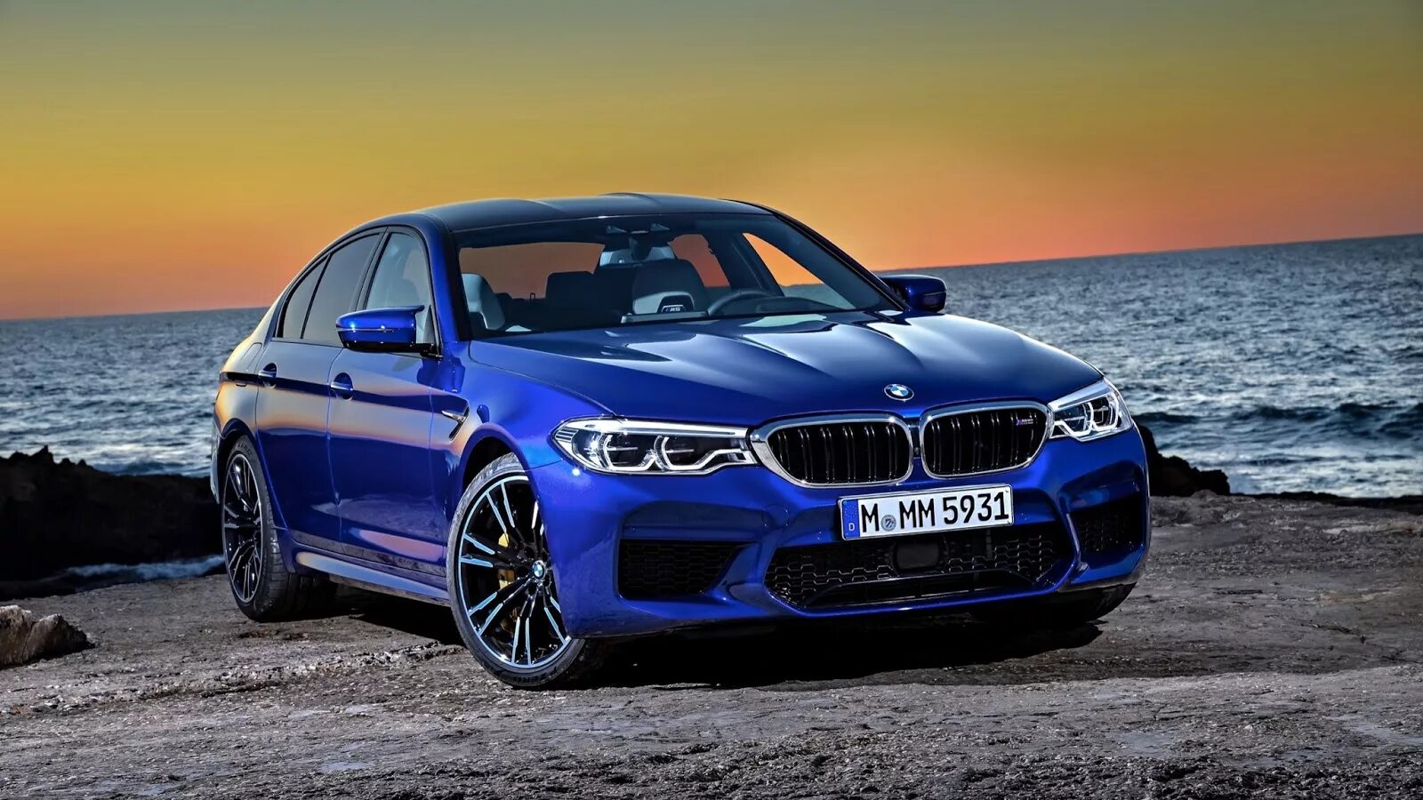 Бмв м5 привод. BMW m5 2017. BMW м5 f90. BMW m5 XDRIVE. BMW m5 f30.