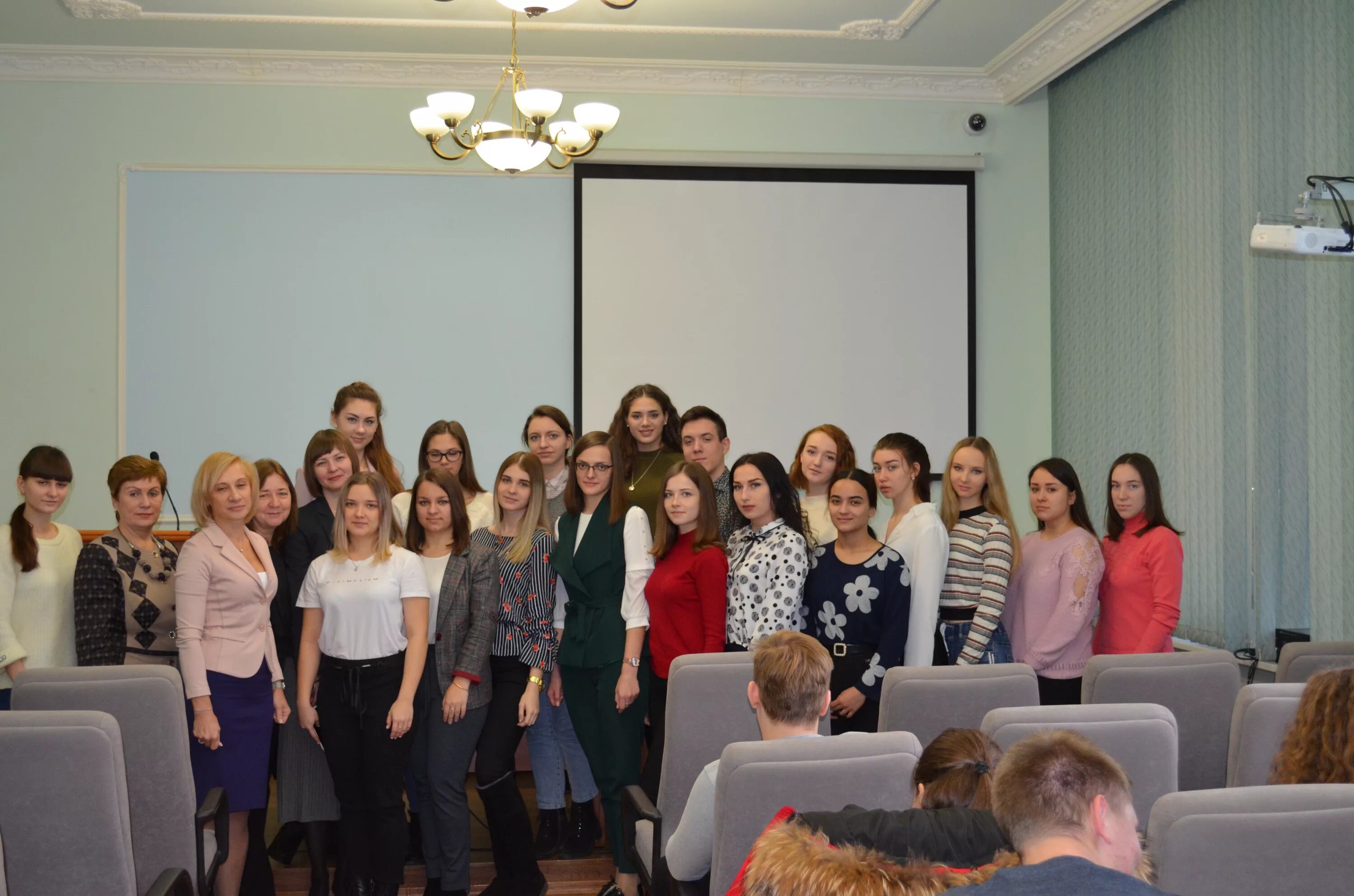 Иммиф липецк преподаватели. Финансовый институт липецк. Липецкий филиал финансового университета. Финансовый университет липецк. Финансовый институт липецк.