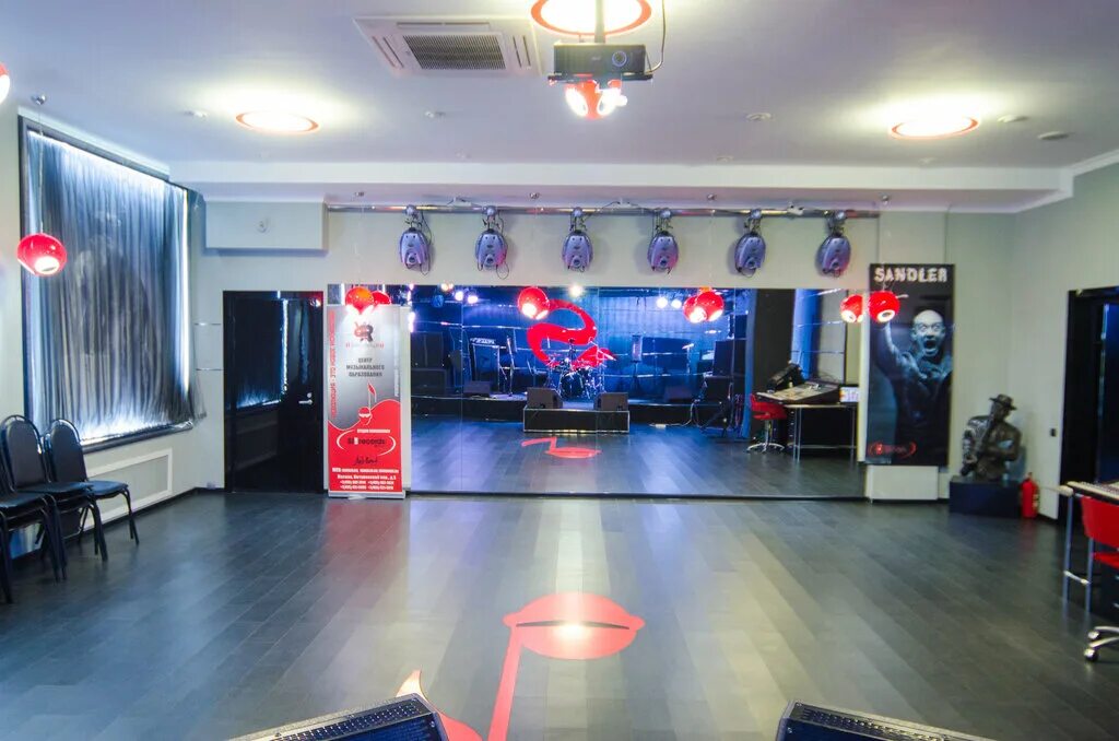 Потаповский переулок, д. Виа "ионика". Потаповский переулок, д. Студия игоря сандлера. Продюсерский центр игоря сандлера.