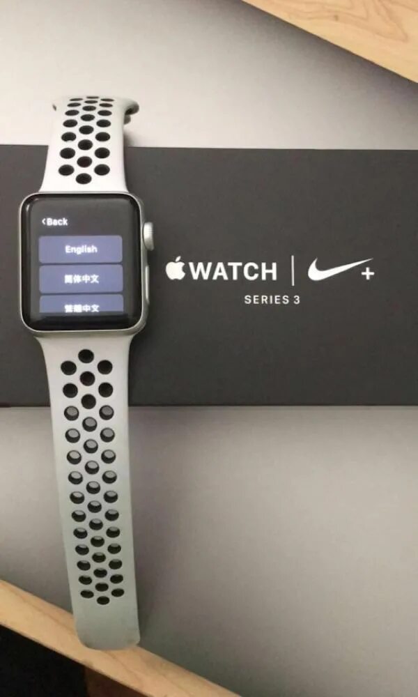Вотч 3 найк. Apple watch 3 42 mm Nike. Apple watch Series 3 Nike. Apple watch Series 3 Nike 42. Apple watch Series 3 Nike 38mm.