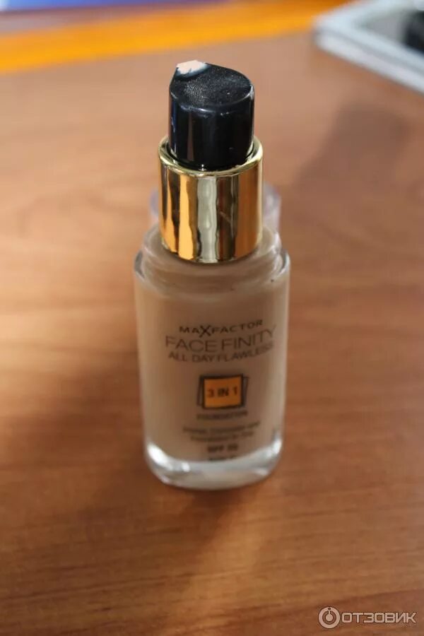 Max factor facefinity 3 in. Тональный крем max factor facefinity 3in1. тональник макс фактор 1. тональная основа макс фактор 03. тональный крем от макс фактор 3 в 1.
