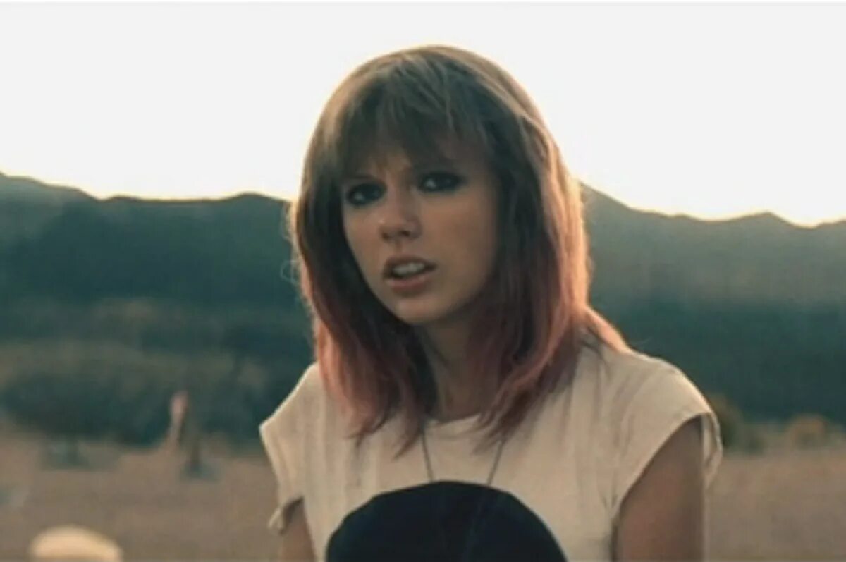 Taylor swift: i knew you were trouble фильм 2012. Taylor swift i knew you were trouble обложка. I knew you were trouble. Тейлор свифт i knew you were trouble. Trouble песня.