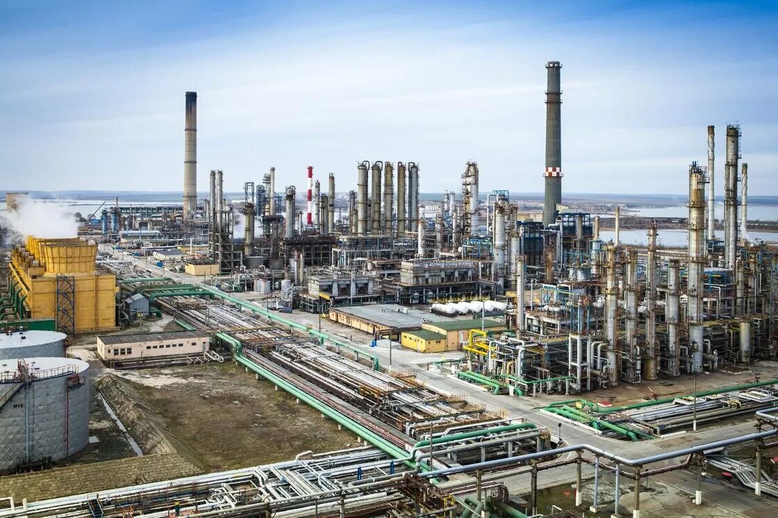 Интегрированный газохимический комплекс в атырауской области. Производственные предприятия казахстан. Атырау нпз. Казахстанский завод тоо. Казахстанский завод тоо.