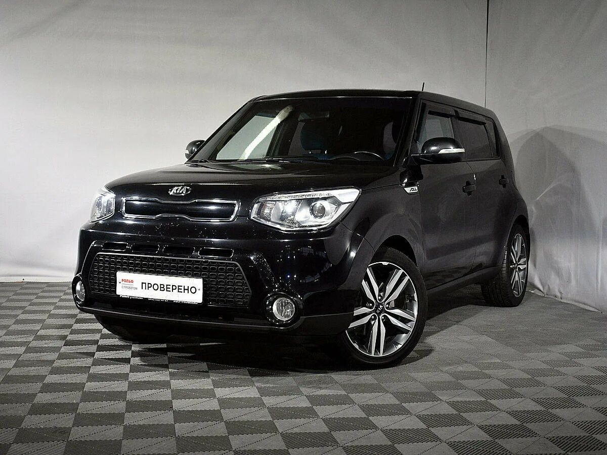Купить б/у Kia Soul III 2.0 AT (150 л.с.) бензин автомат в Красноярске: чёрный К
