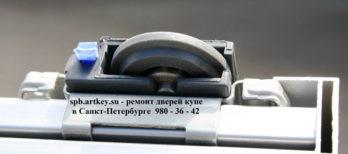 Ролики для шкафа купе Stanley 17-4264y-000