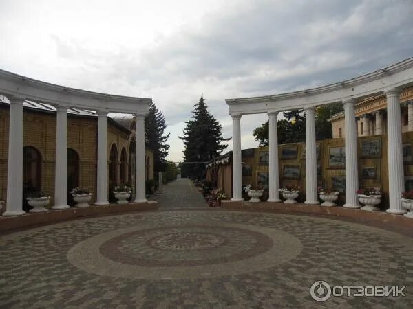 Печорин просп кирова 25а пятигорск меню. Ресторан печорин пятигорск. ставропольский край пятигорск проспект кирова 25а печорин. кафе у печорина пятигорск. отель печорин железноводск фотографии.
