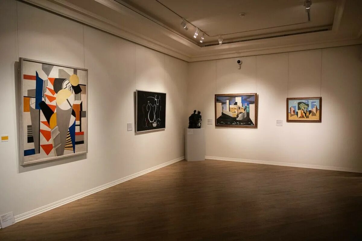 Выставка градостроительство москва манеж. Музей az анатолия зверева выставки. Выставка. Ярмарка на картинах экспрессионистов в москве. Васнецов выставка в третьяковке.