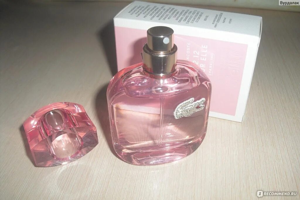 Lacoste l.12.12 pour elle sparkling. Lacoste l.12.12 pour elle sparkling 20 ml. Лакост сладкая вата. Духи лакост сладкая вата. Eau de lacoste l 12.12 sparkling