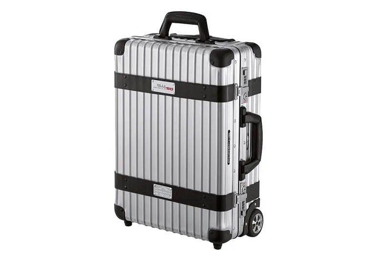 Как выбрать чемодан для путешествий. Чемодан porsche rimowa. rimowa porsche design чемодан. алюминиевый кейс rimowa. кейс атташе rimowa.