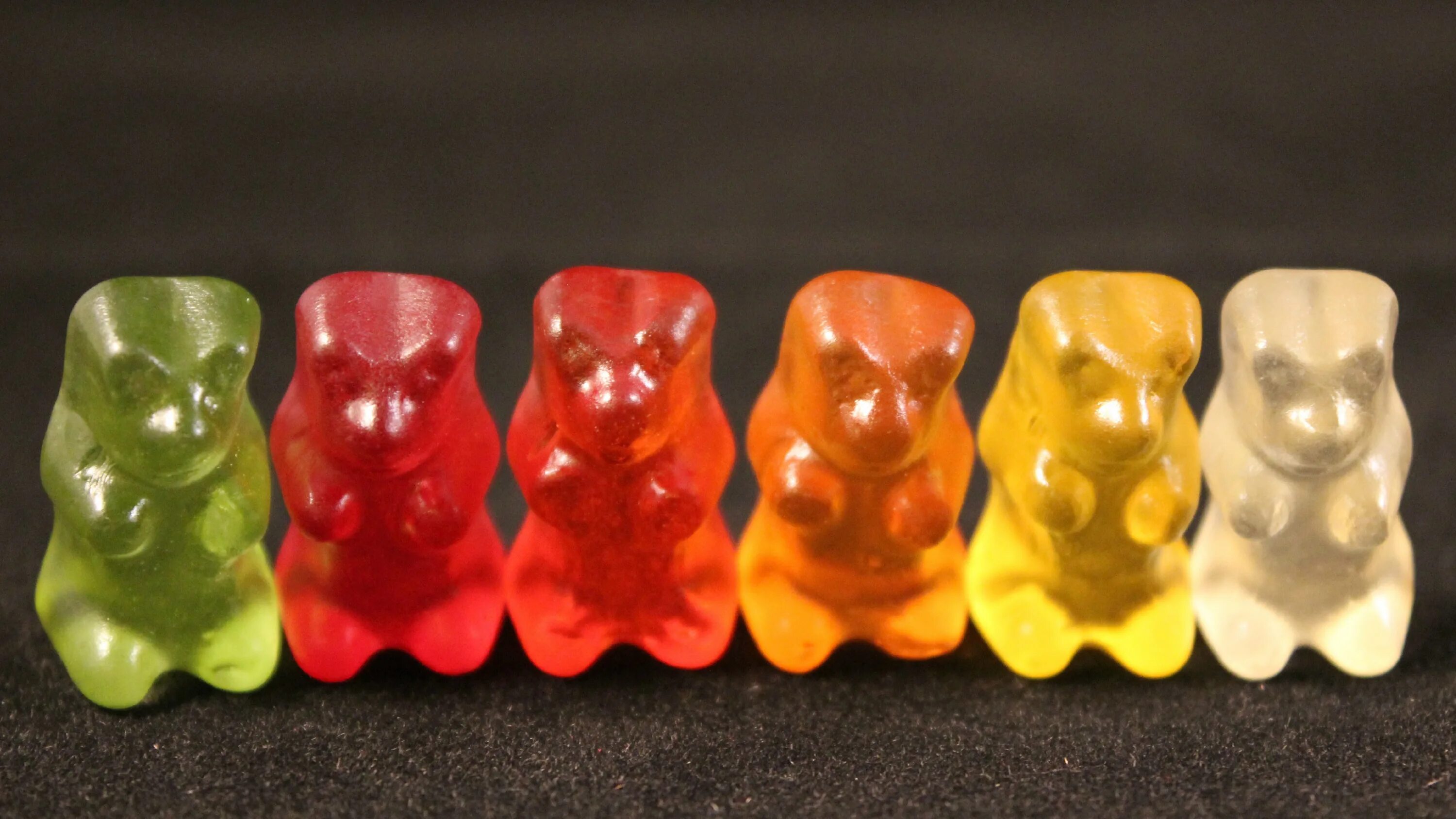 Gummy reverse. Haribo мармелад мишки. жевательный мармелад мишки харибо. конфеты gummy bear. мармеладные мишки мармеладные мишки.