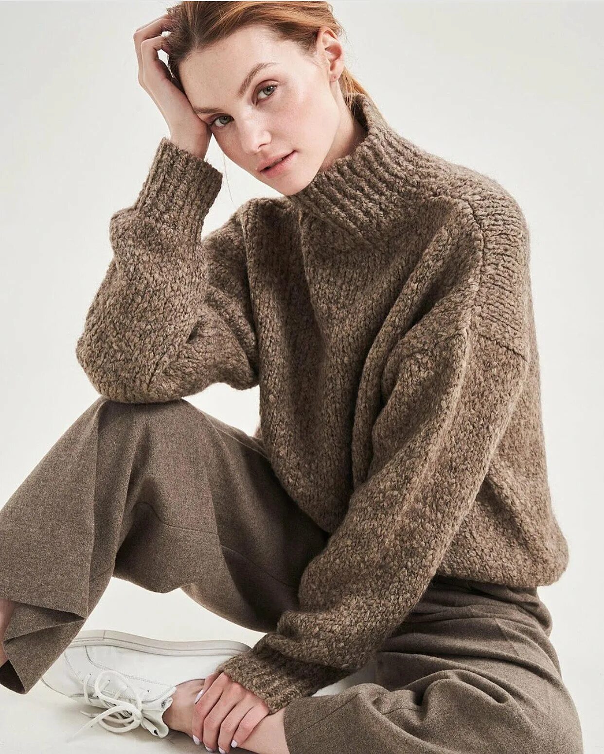 Джемпер оверсайз мохер. Мохеровый пуловер 2022. Пуловер оверсайз 2020 мохер. Оверсайз из мохера спицами. Оверсайз из мохера.