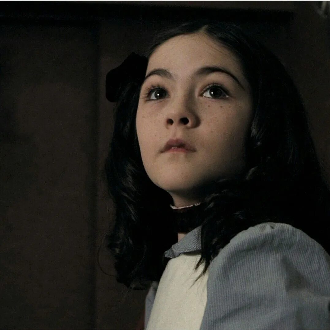 Изабель фурман дитя тьмы 2009. Изабель фурман 2022. Дитя тьмы год. Дитя тьмы год. Дитя тьмы 2009 эстер.