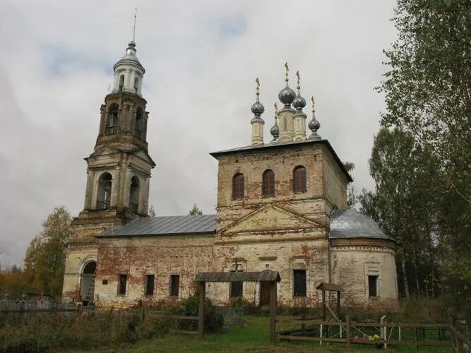 Воскресенская церковь мальцево. Погода село корцово. Солигаличский краеведческий музей. Погода село корцово. Корцово калужская область.